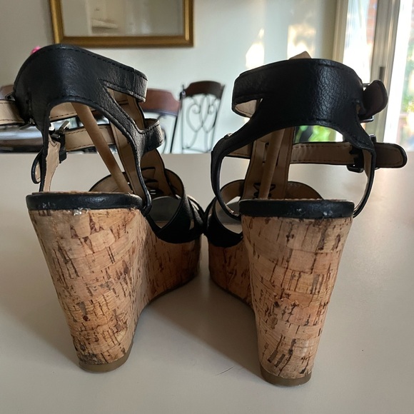 Express Black Cork Wedges - Picture 6 of 7